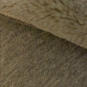 Meet your Posher, Ella